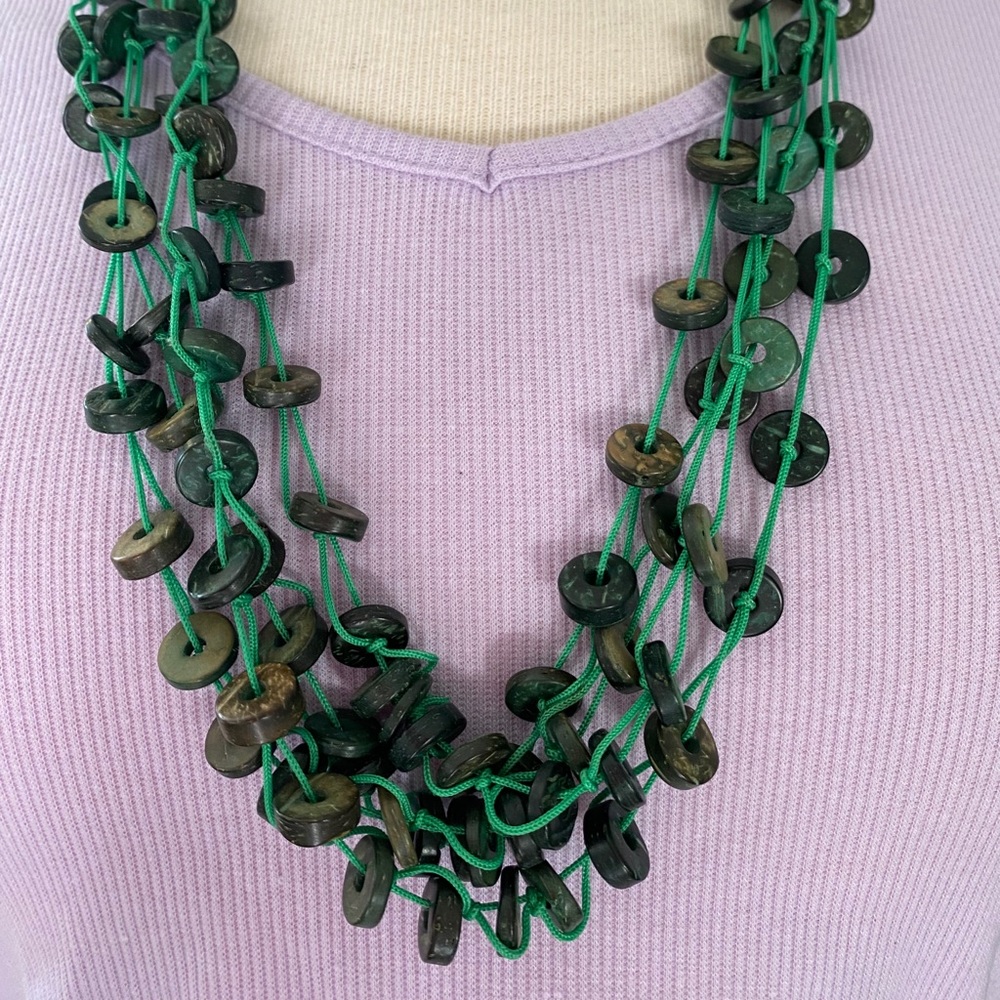 NECKLACE - Picture 3 of 8